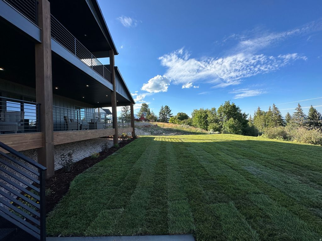 Photo of 39 W TAMARIND WAY, Garden City, UT 84028 (MLS # 2134152)