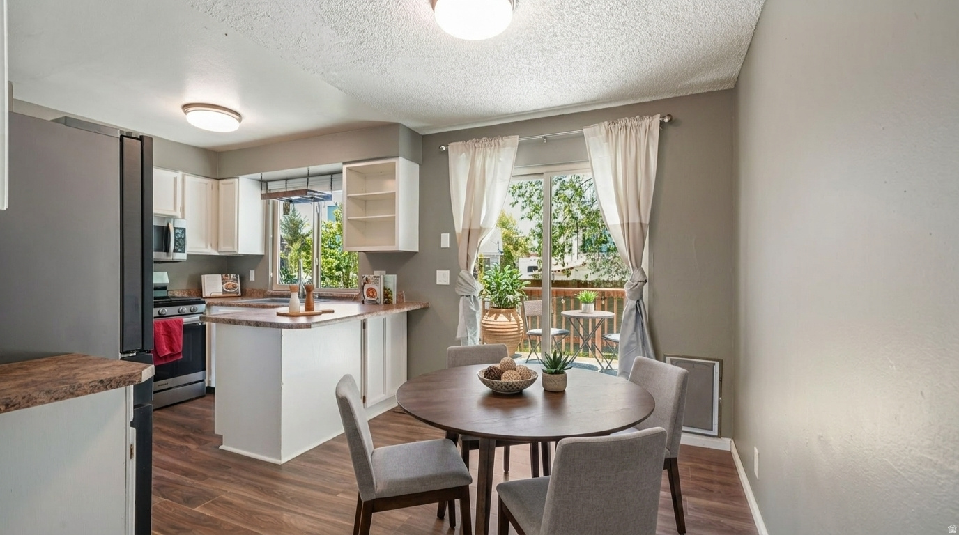 PARK WOOD - Residential