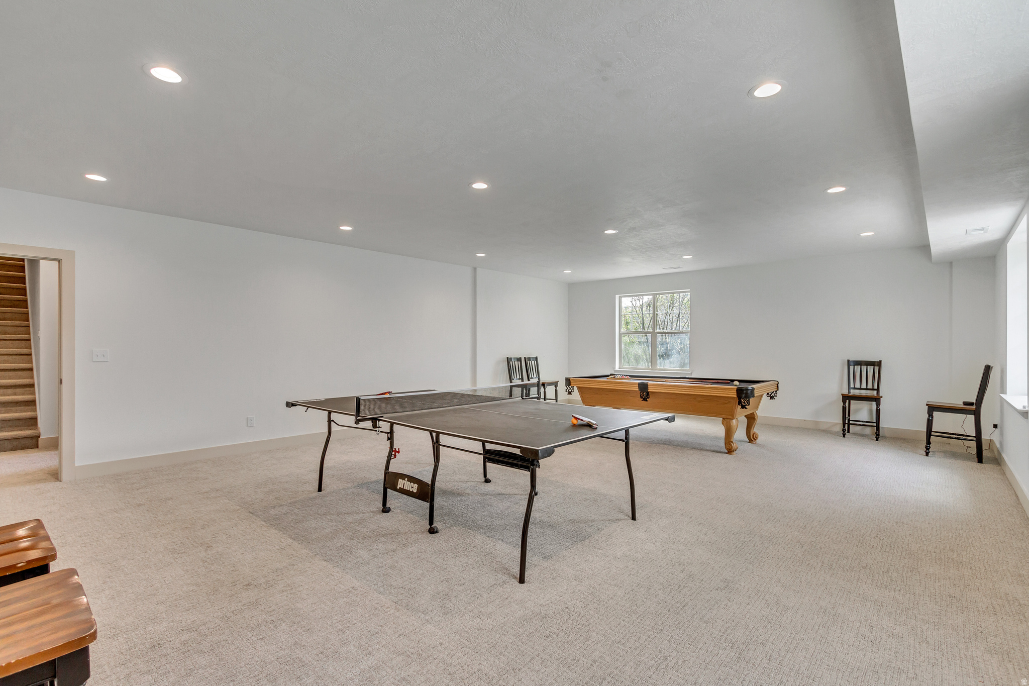 EAGLE SUMMIT - Residential