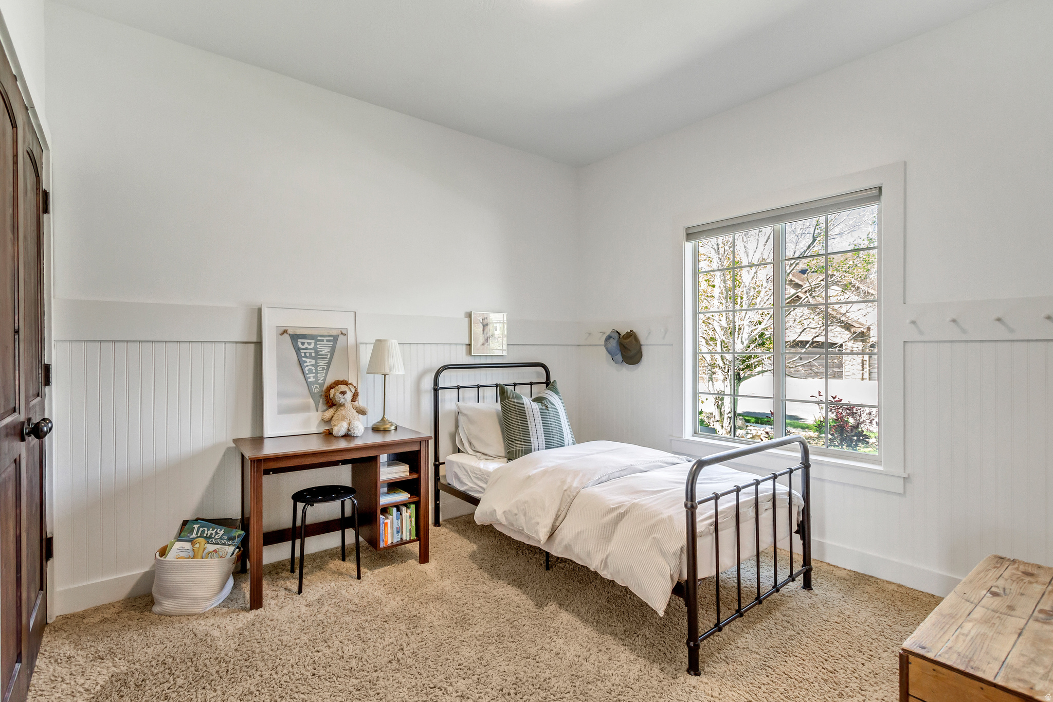 EAGLE SUMMIT - Residential