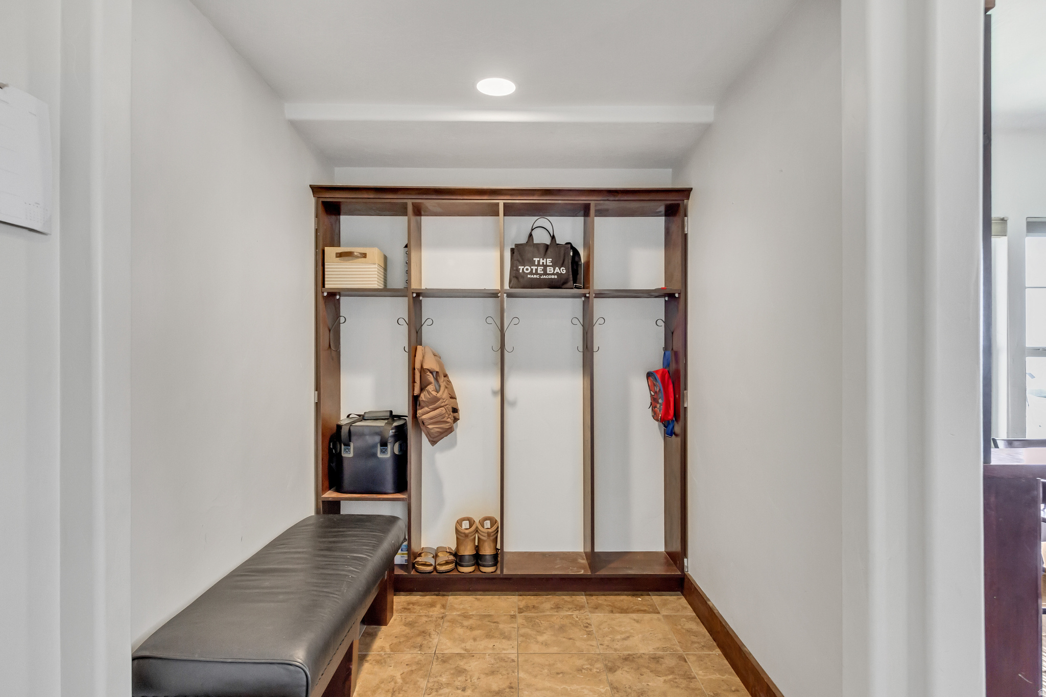 EAGLE SUMMIT - Residential