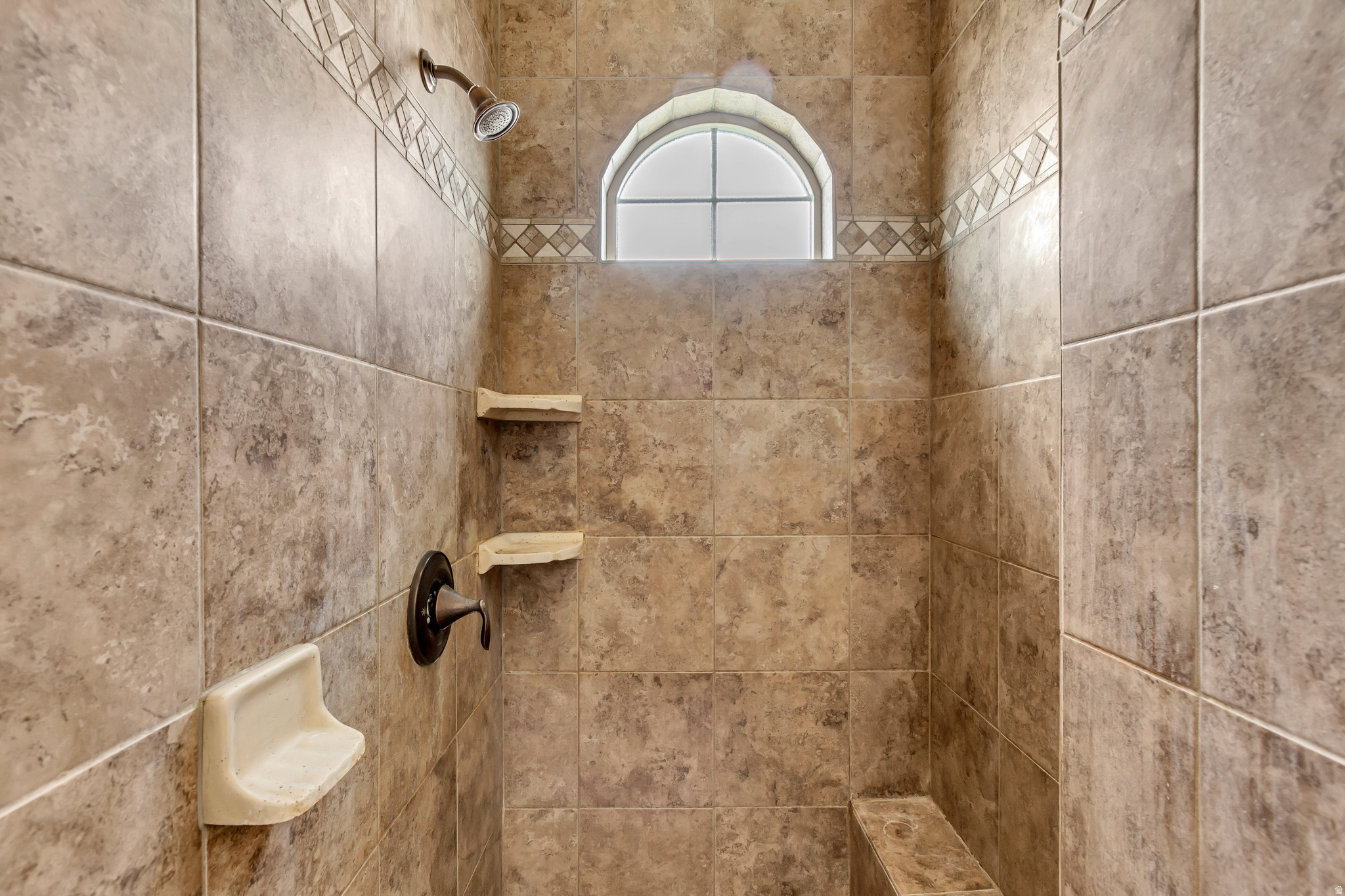 EAGLE SUMMIT - Residential