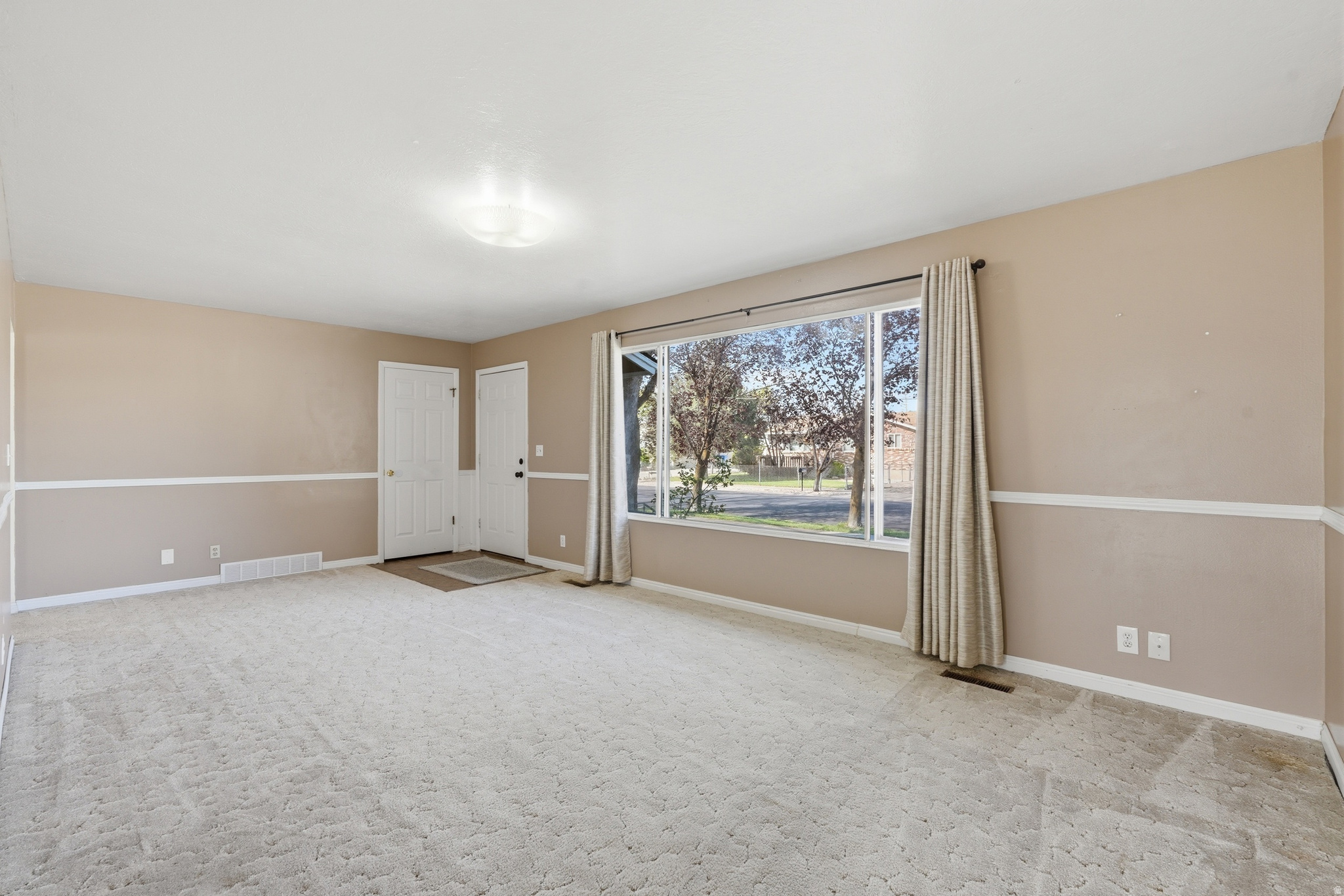 LEO C NIELSEN SUBDIVISION - Residential