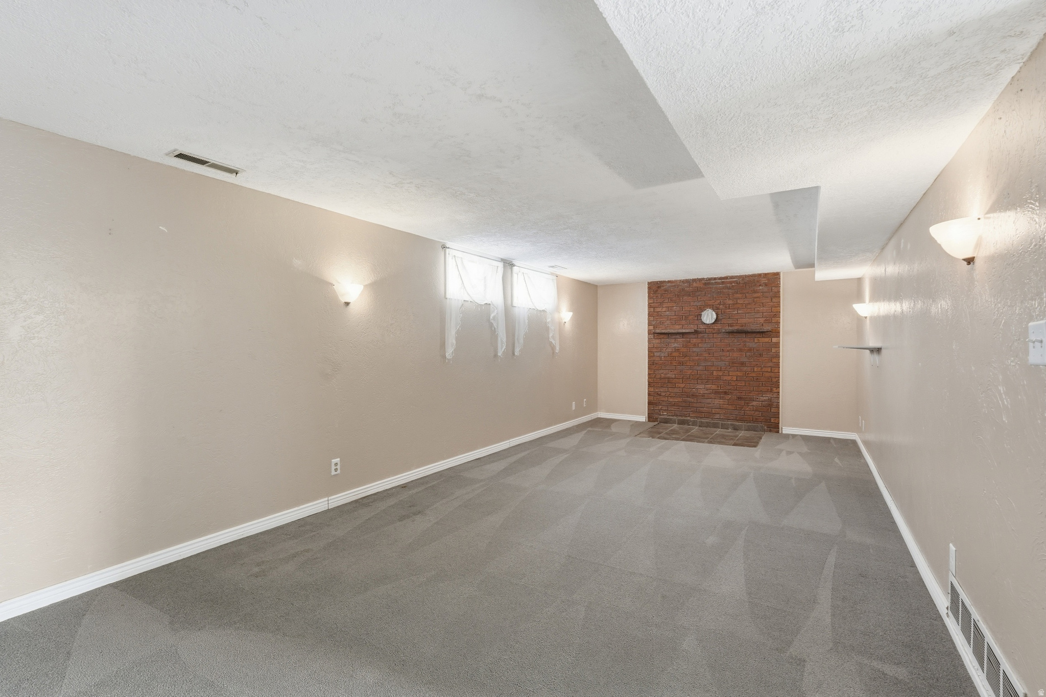 LEO C NIELSEN SUBDIVISION - Residential