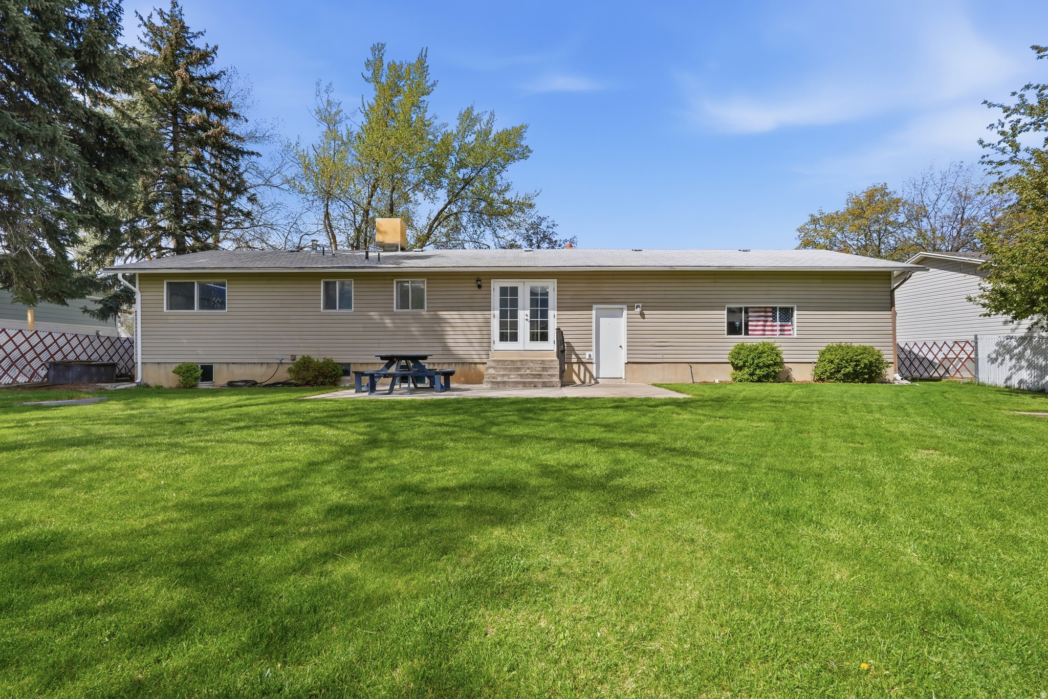 LEO C NIELSEN SUBDIVISION - Residential