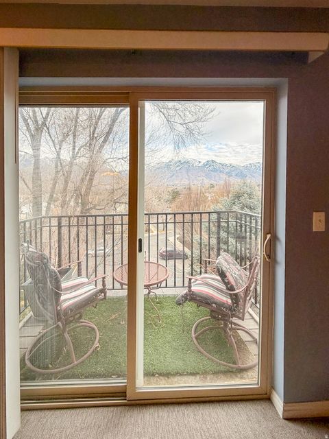 Tiny photo for 1230 E PRIVET DR S #431, Cottonwood Heights, UT 84121 (MLS # 2140470)