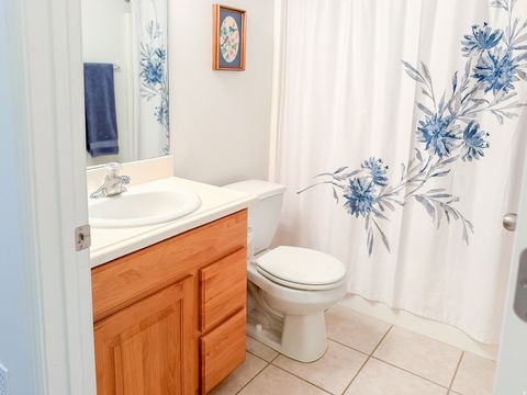 Tiny photo for 1230 E PRIVET DR S #431, Cottonwood Heights, UT 84121 (MLS # 2140470)