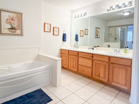 Tiny photo for 1230 E PRIVET DR S #431, Cottonwood Heights, UT 84121 (MLS # 2140470)