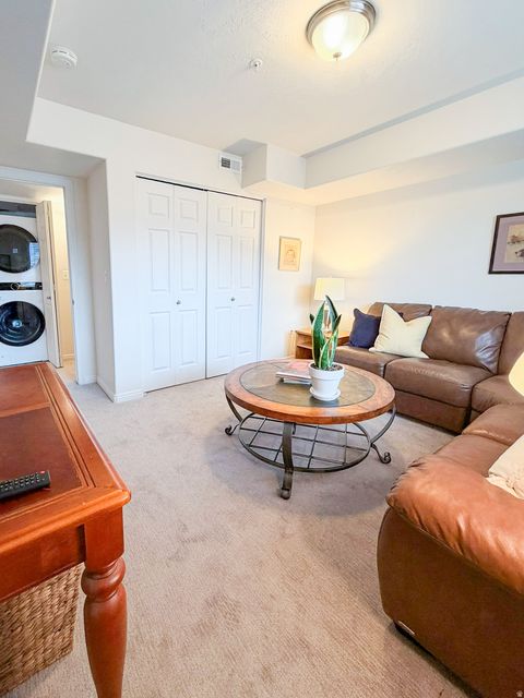 Tiny photo for 1230 E PRIVET DR S #431, Cottonwood Heights, UT 84121 (MLS # 2140470)