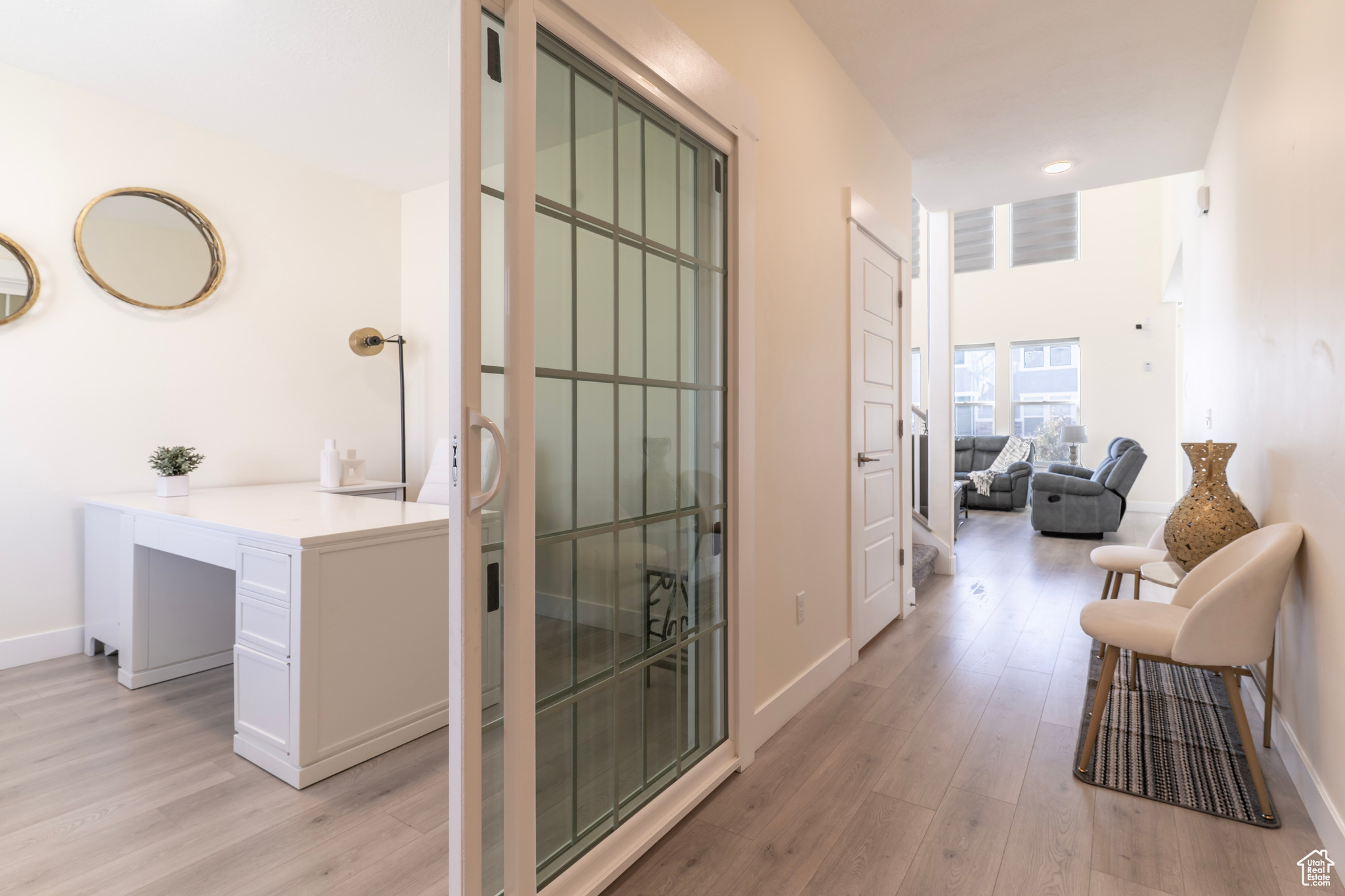 ASHTON - Residential