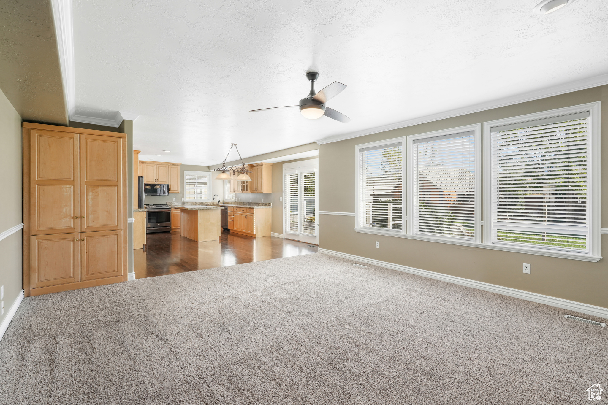 10973 S Hyrum Pl, Sandy, Utah image 17