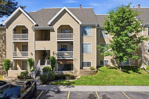 Tiny photo for 1222 E WATERSIDE CV #11, Cottonwood Heights, UT 84047 (MLS # 2166203)