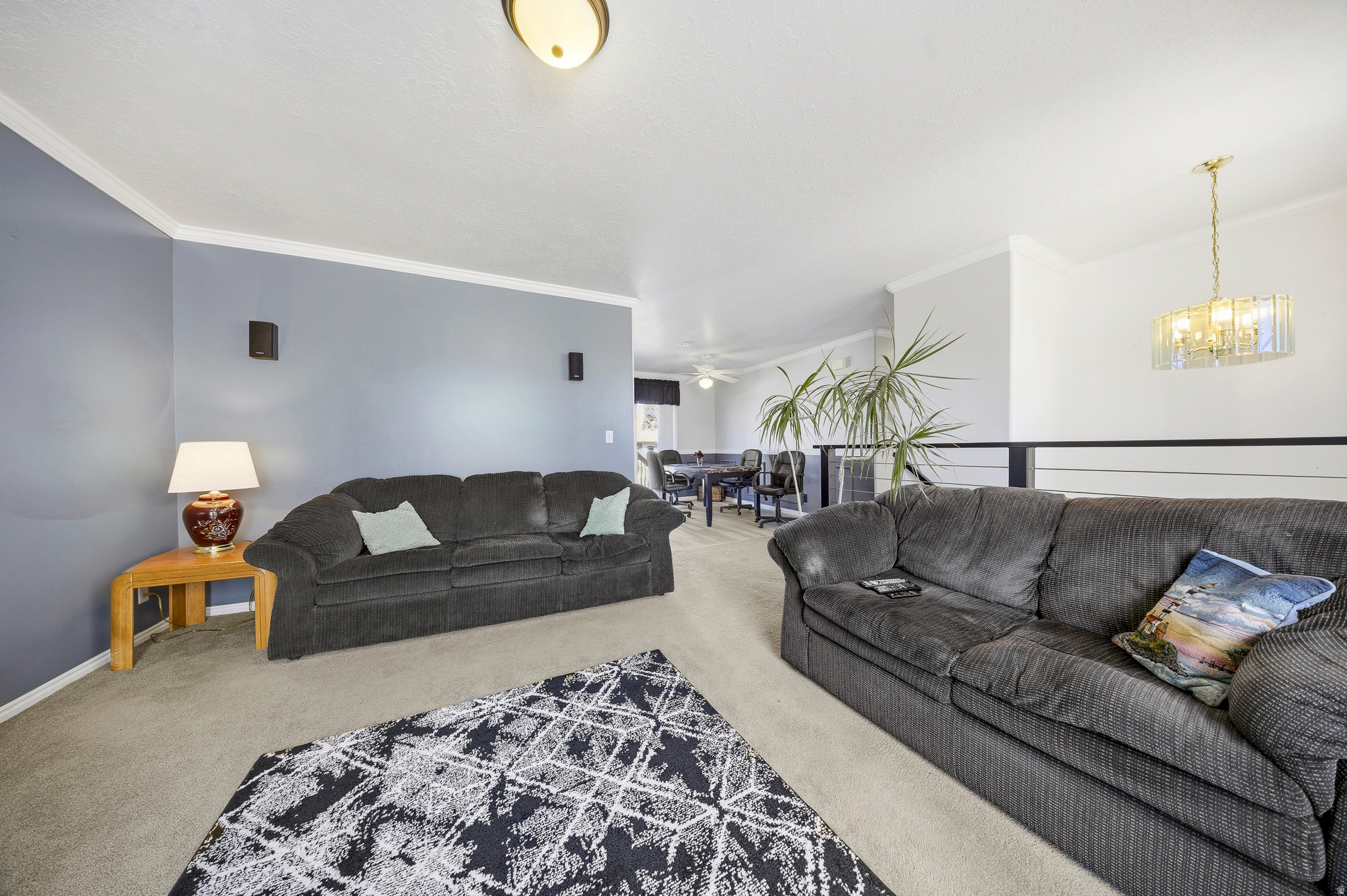 ROYAL MEADOW - Residential