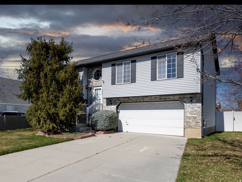 Homes For Sale - 3878 W 4700<br/> Weber County, Roy, UT 84067