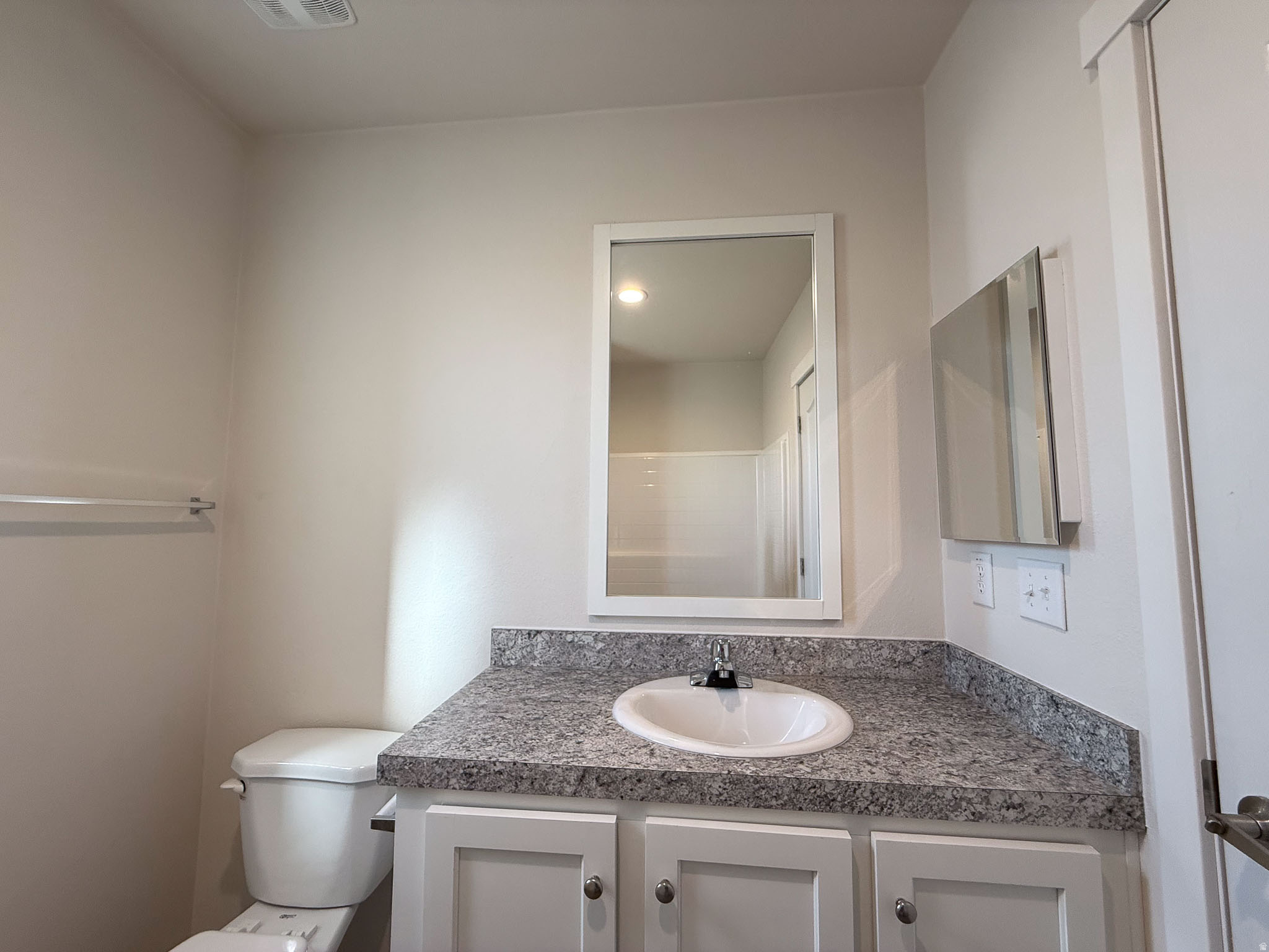 ROLLING HILLS ESTATES - Residential