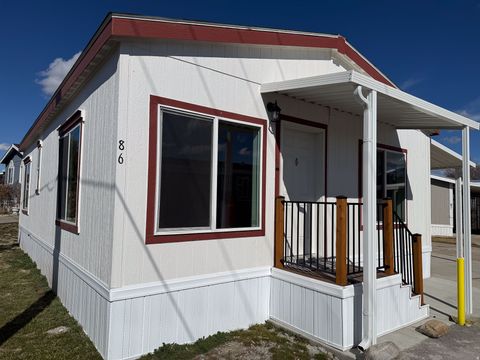 Mobile Home For Sale - 86 Atherton Way #86<br/> Davis County, Layton, UT 84041