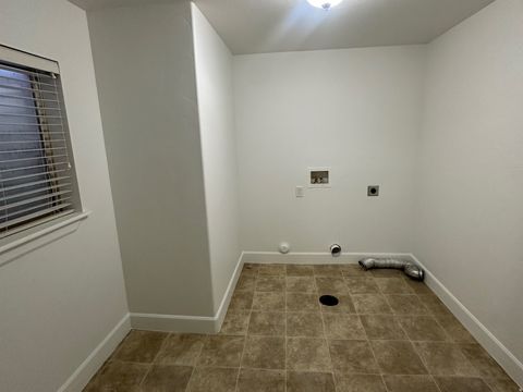 Tiny photo for 654 E WYNGATE POINTE LN, Draper, UT 84020 (MLS # 2127538)