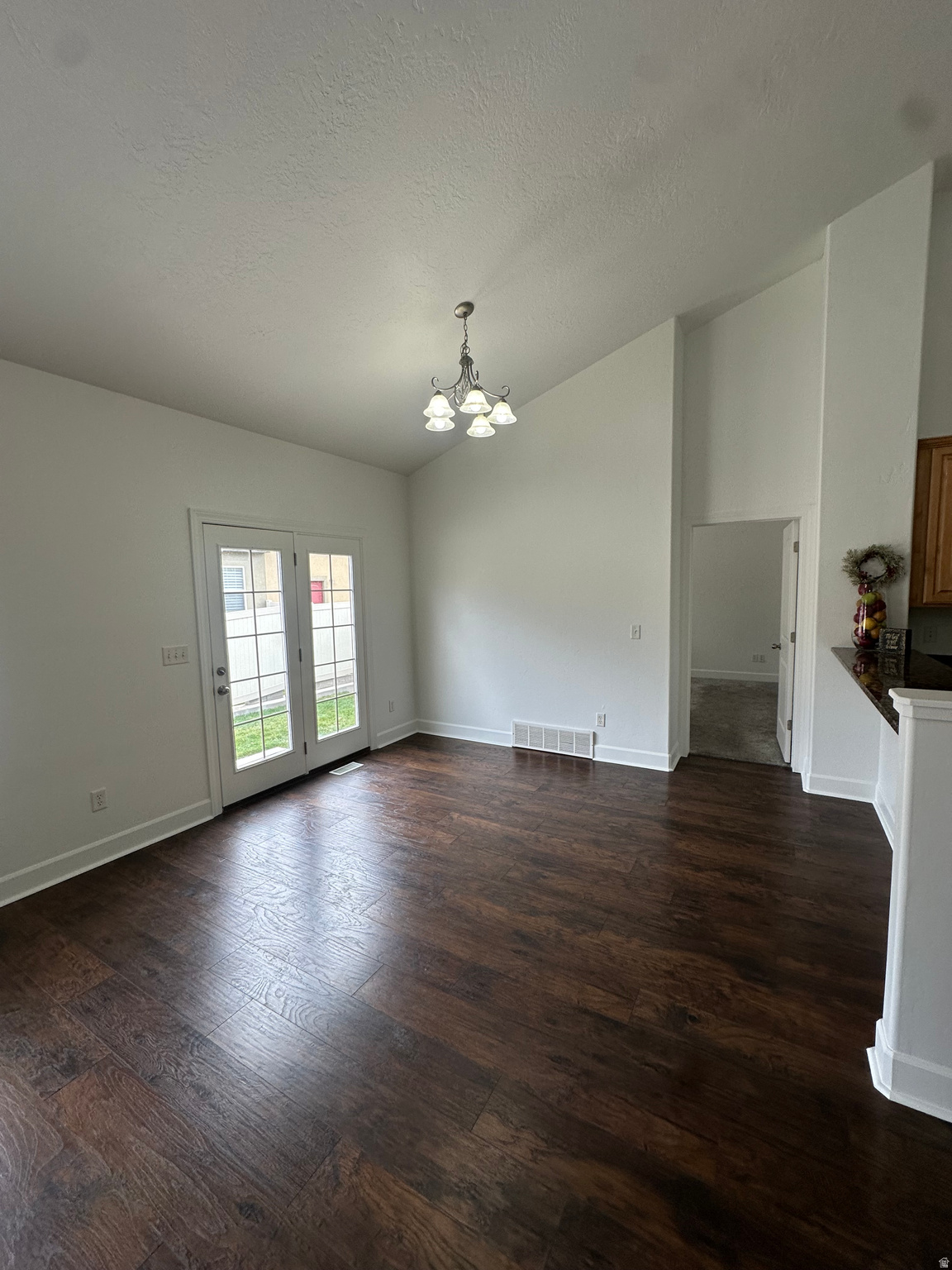 WYNGATE COMMONS - Residential