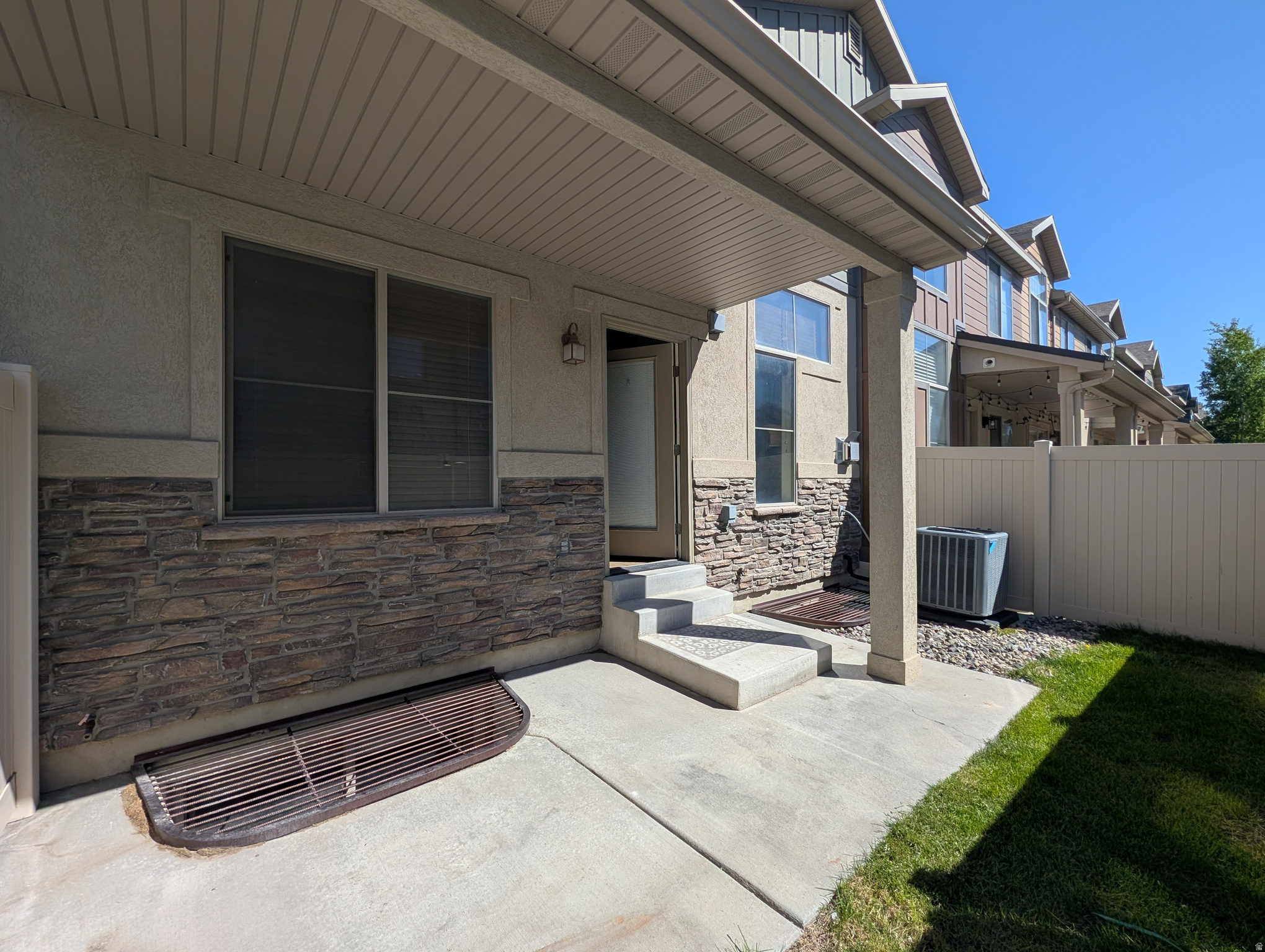 OQUIRRH PARK - Residential