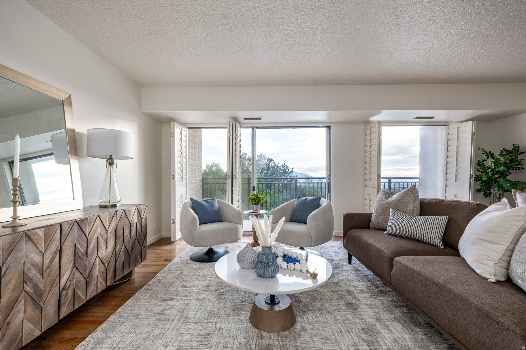 CANYON CREST - Residential