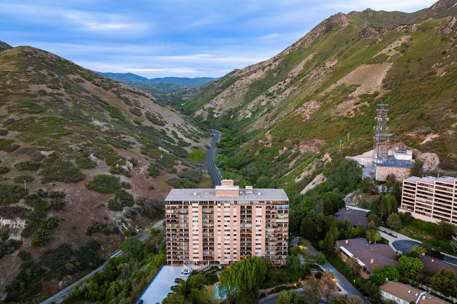 CANYON CREST - Residential