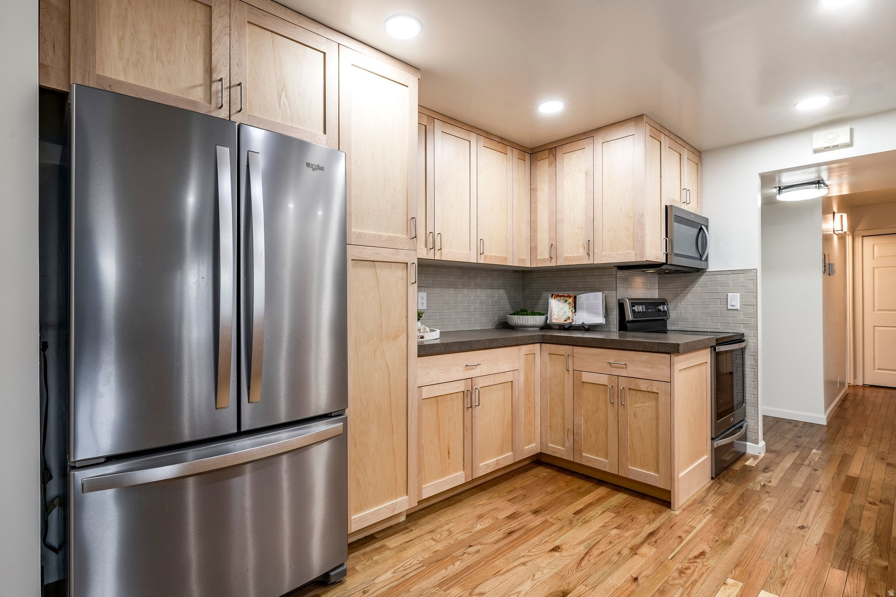 CANYON CREST - Residential