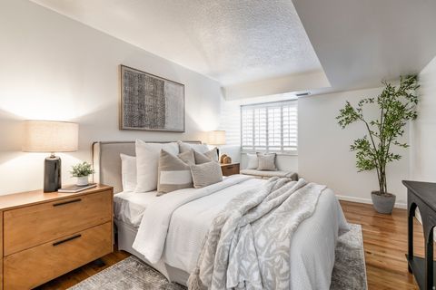 Tiny photo for 875 S DONNER WAY #305, Salt Lake City, UT 84108 (MLS # 2160118)