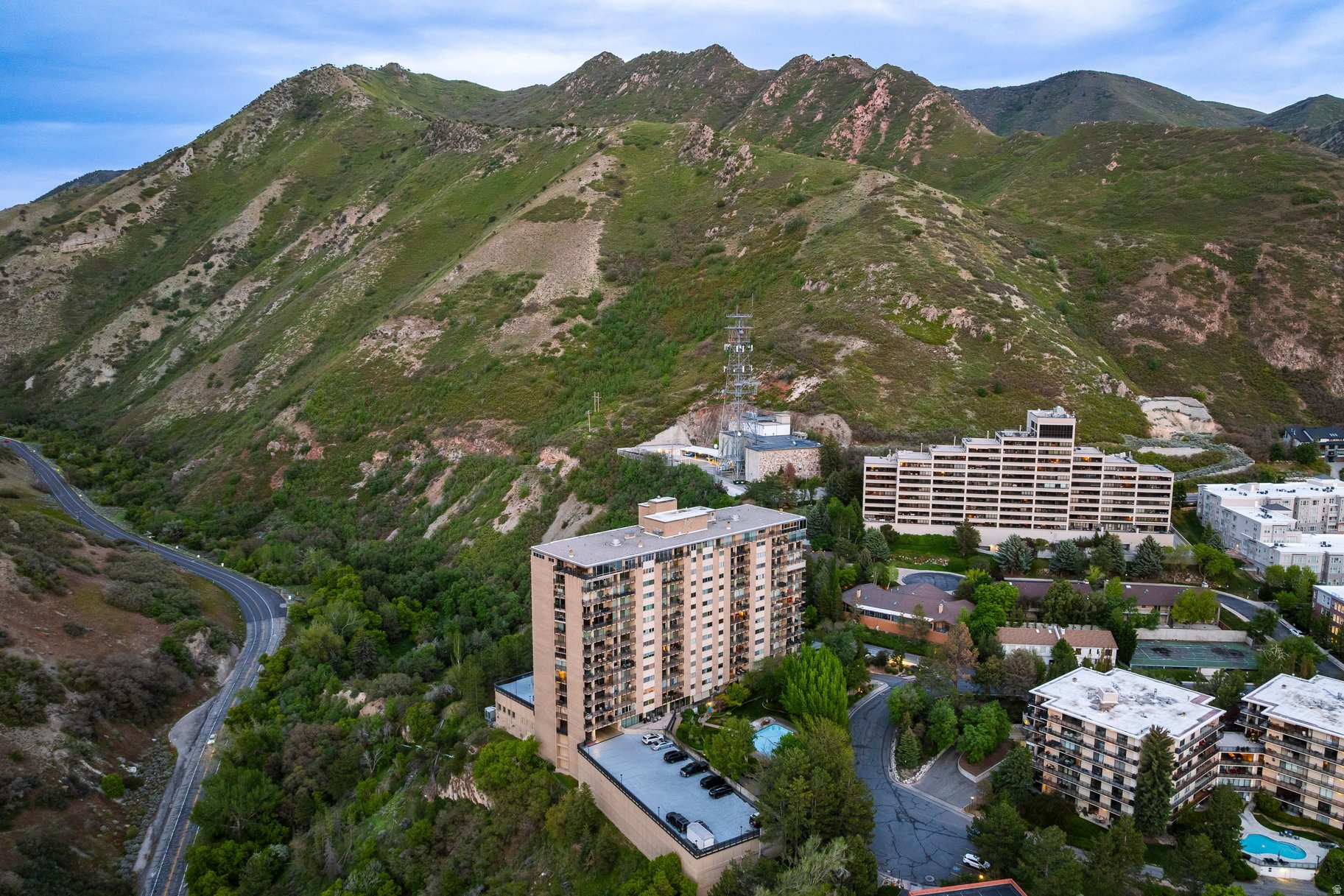 CANYON CREST - Residential