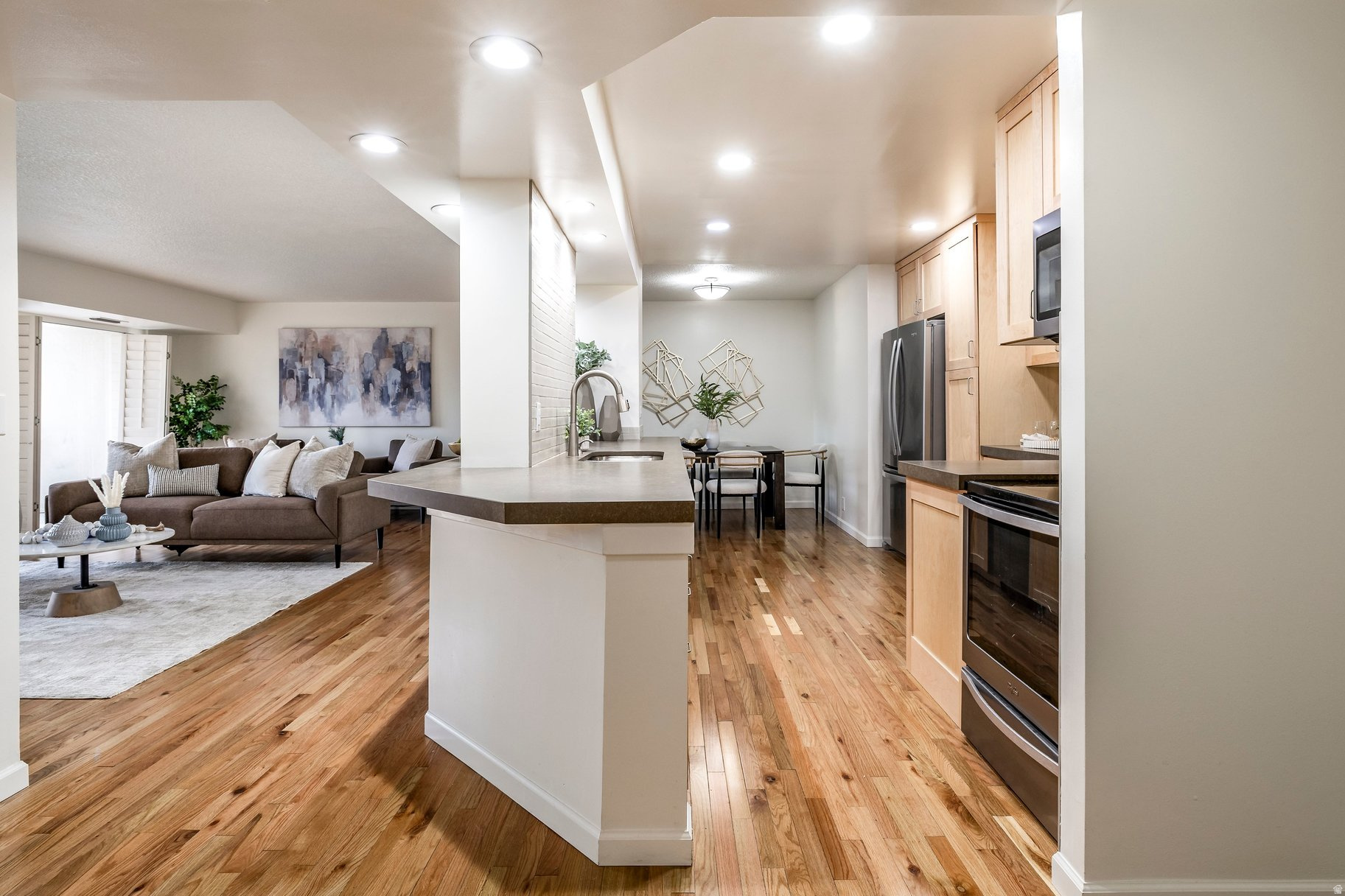 CANYON CREST - Residential