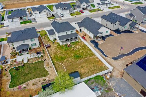 Tiny photo for 2147 S 4140 W, Ogden, UT 84401 (MLS # 2149955)