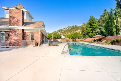 Tiny photo for 2058 E OAK MANOR DR, Sandy, UT 84092 (MLS # 2094775)