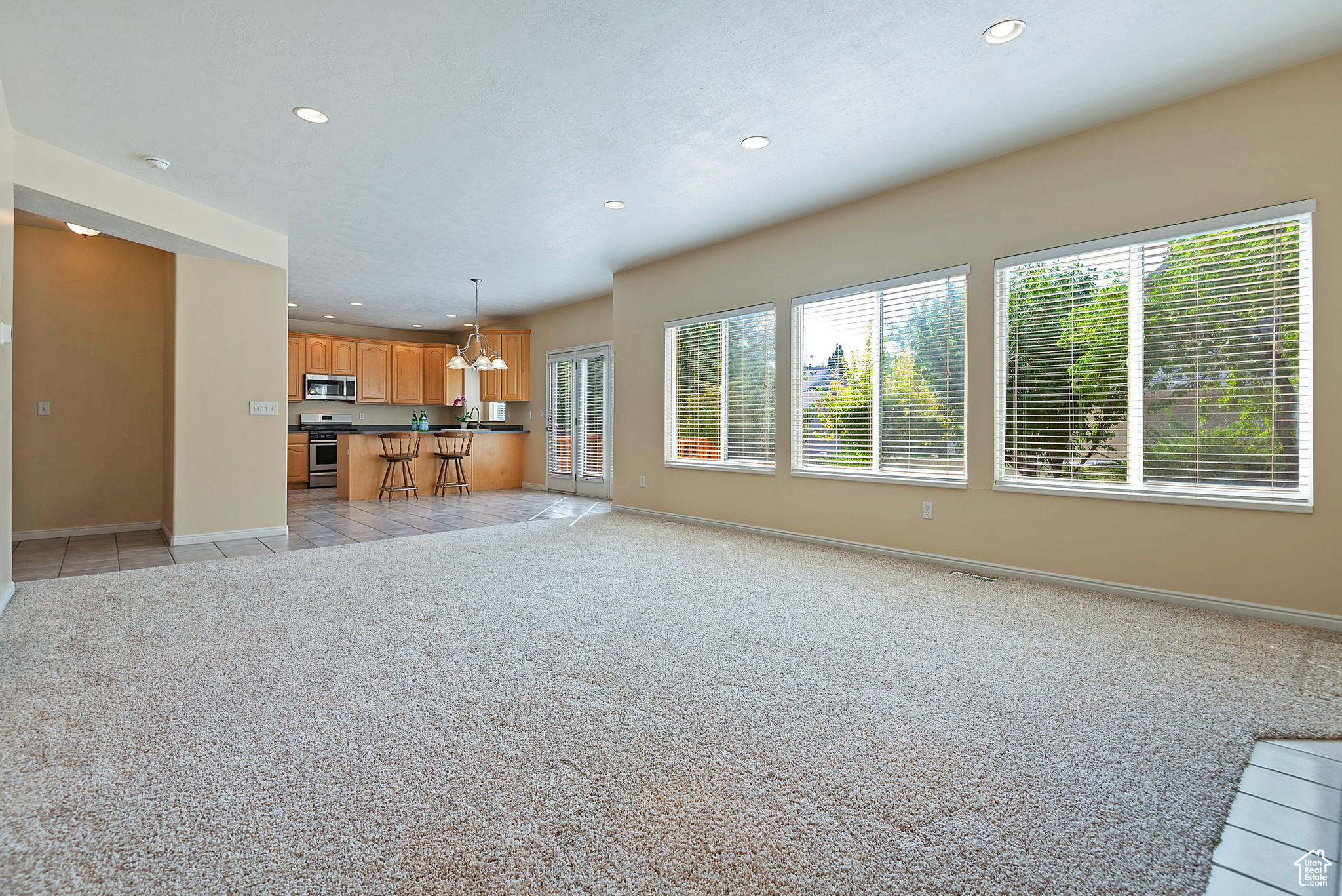 188 TWIN RIDGE DR