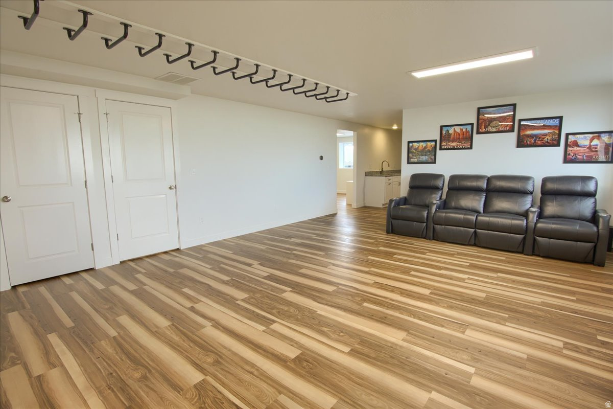 DIAMOND E - Residential