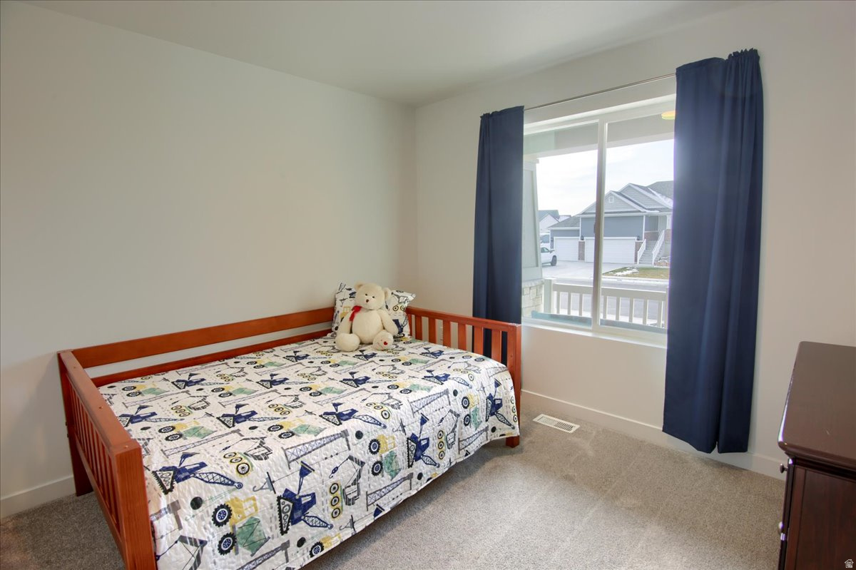 DIAMOND E - Residential