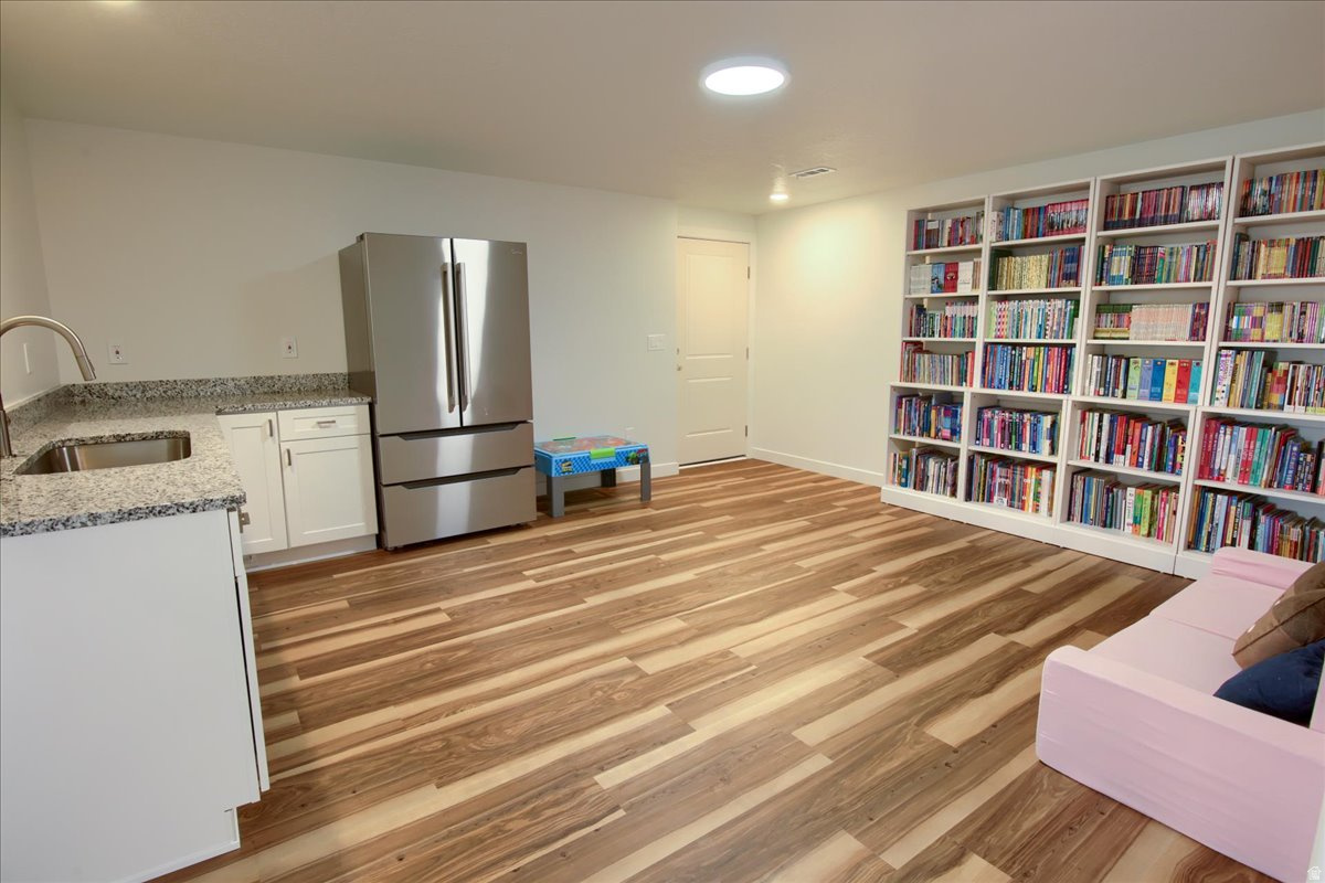 DIAMOND E - Residential