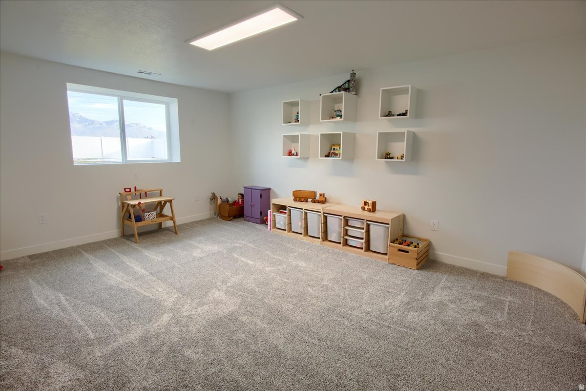 DIAMOND E - Residential