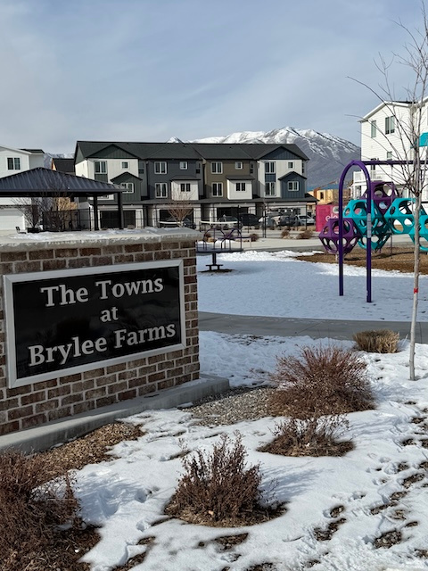 TOWNS AT BRYLEE FARMS - Residential