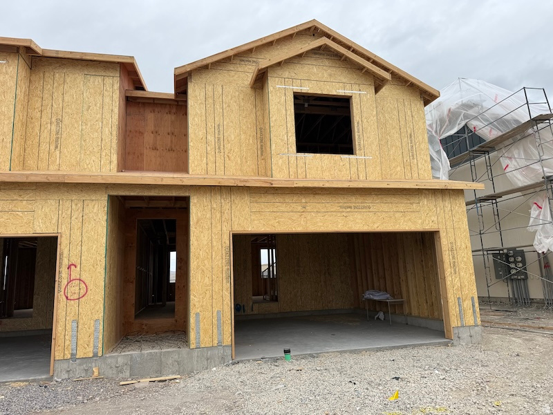 TOWNS AT BRYLEE FARMS - Residential