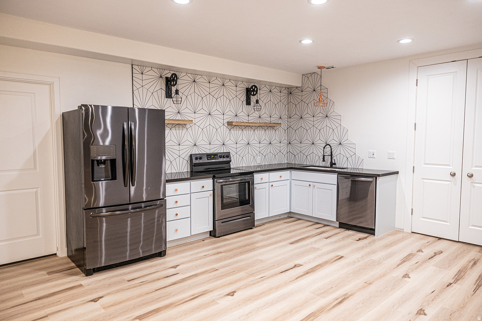 KENNECOTT - Residential