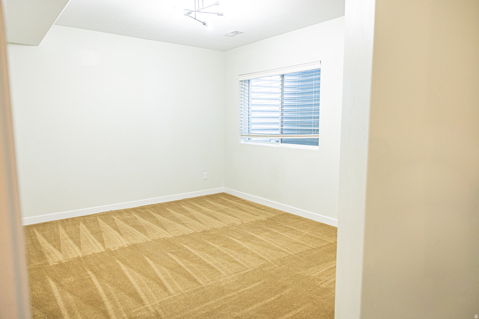 KENNECOTT - Residential