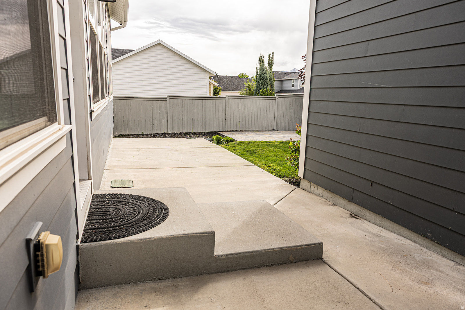 KENNECOTT - Residential