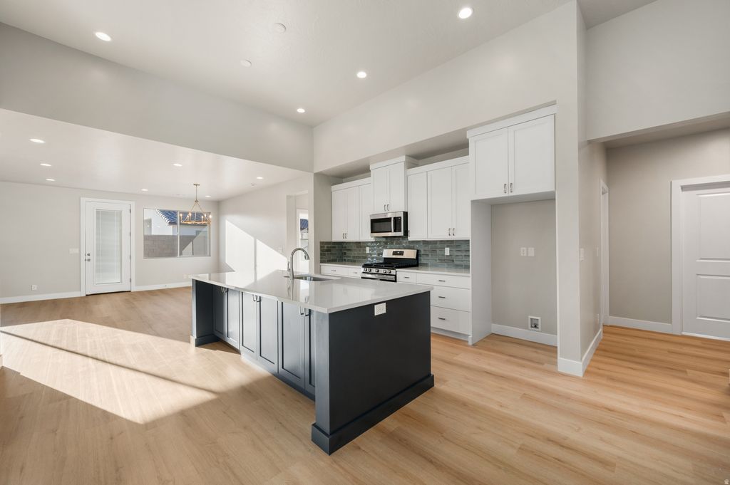 Photo of 1566 N ASCENT ST #141, Washington, UT 84780 (MLS # 2138863)