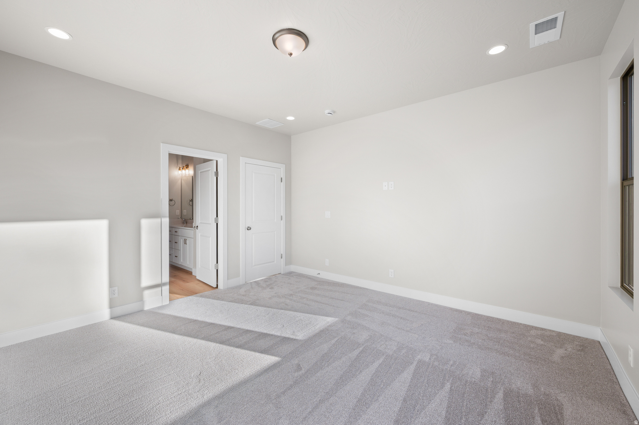 SOLIS AT CORAL CANYON - Residential