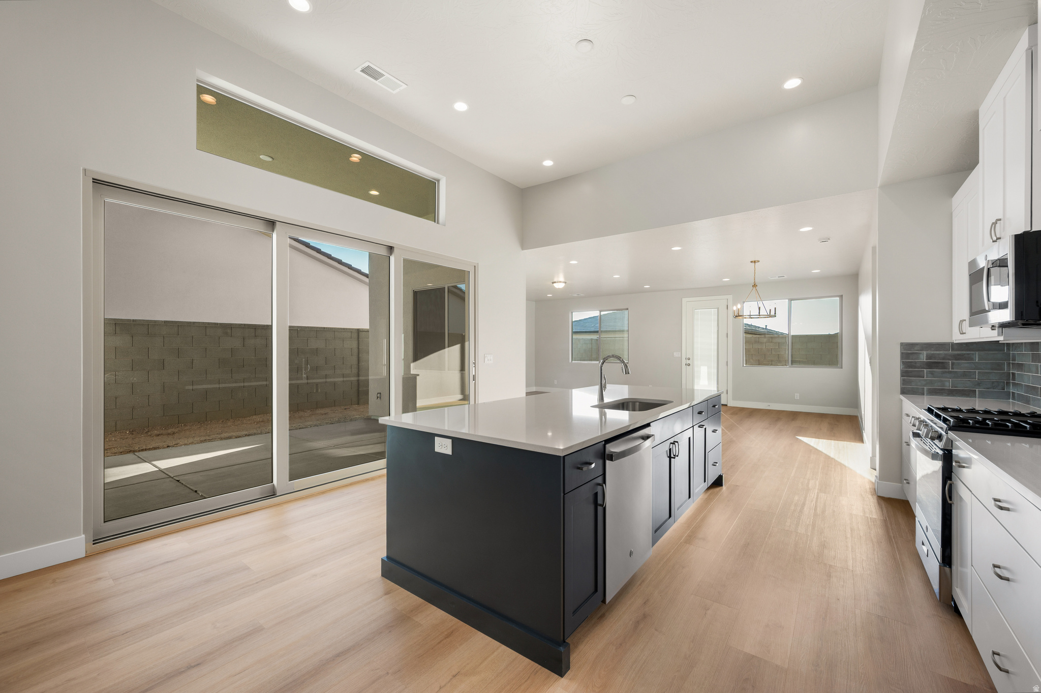 SOLIS AT CORAL CANYON - Residential