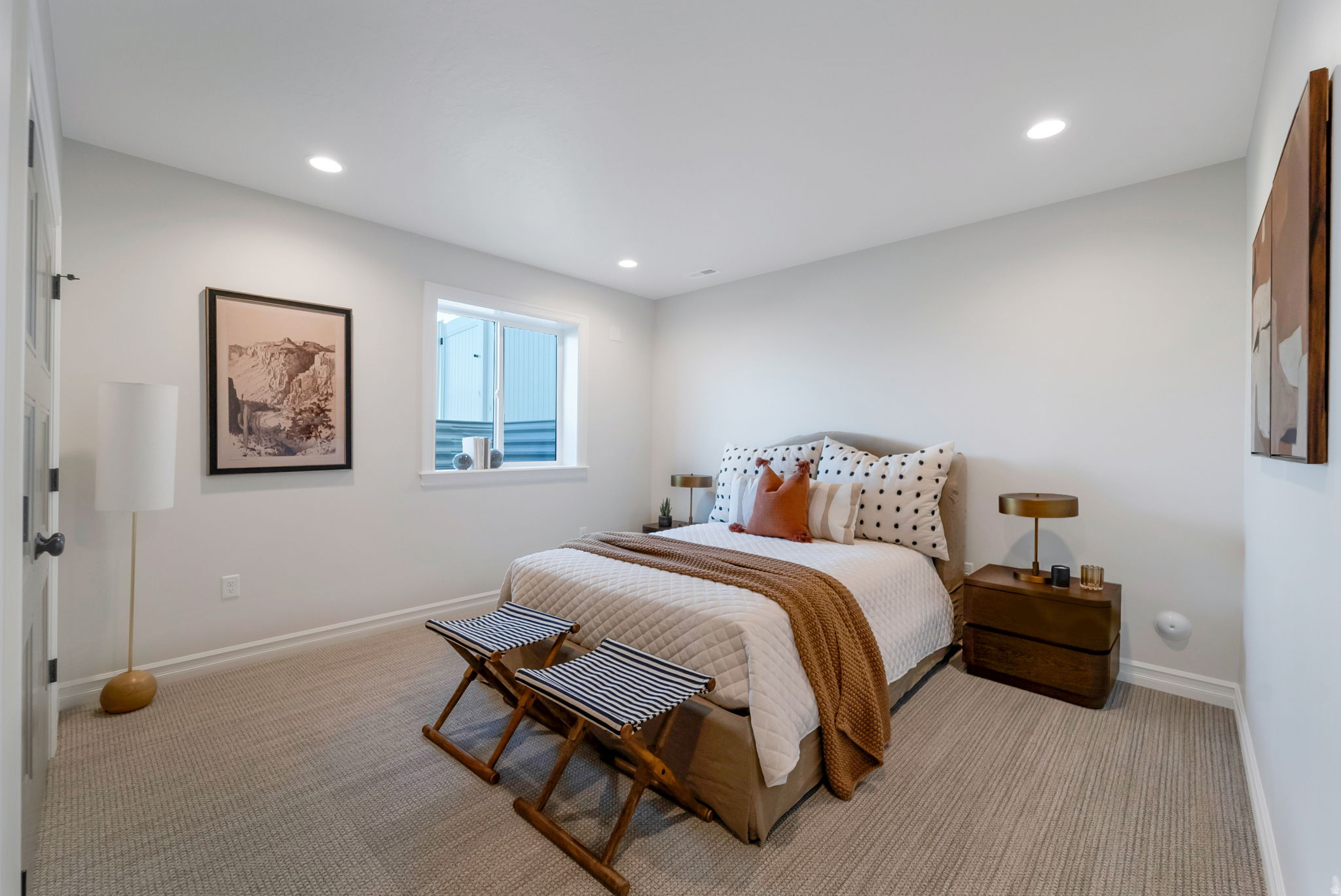 GRANDEUR ESTATES - Residential