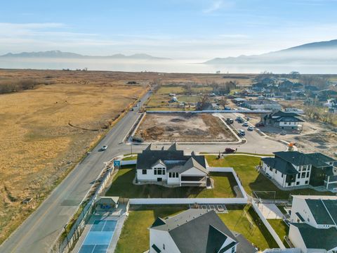 Tiny photo for 52 W 1630 S, Lehi, UT 84043 (MLS # 2130433)