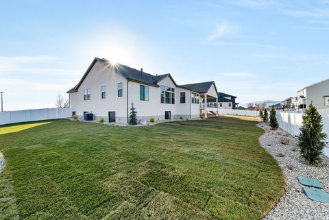 Tiny photo for 52 W 1630 S, Lehi, UT 84043 (MLS # 2130433)