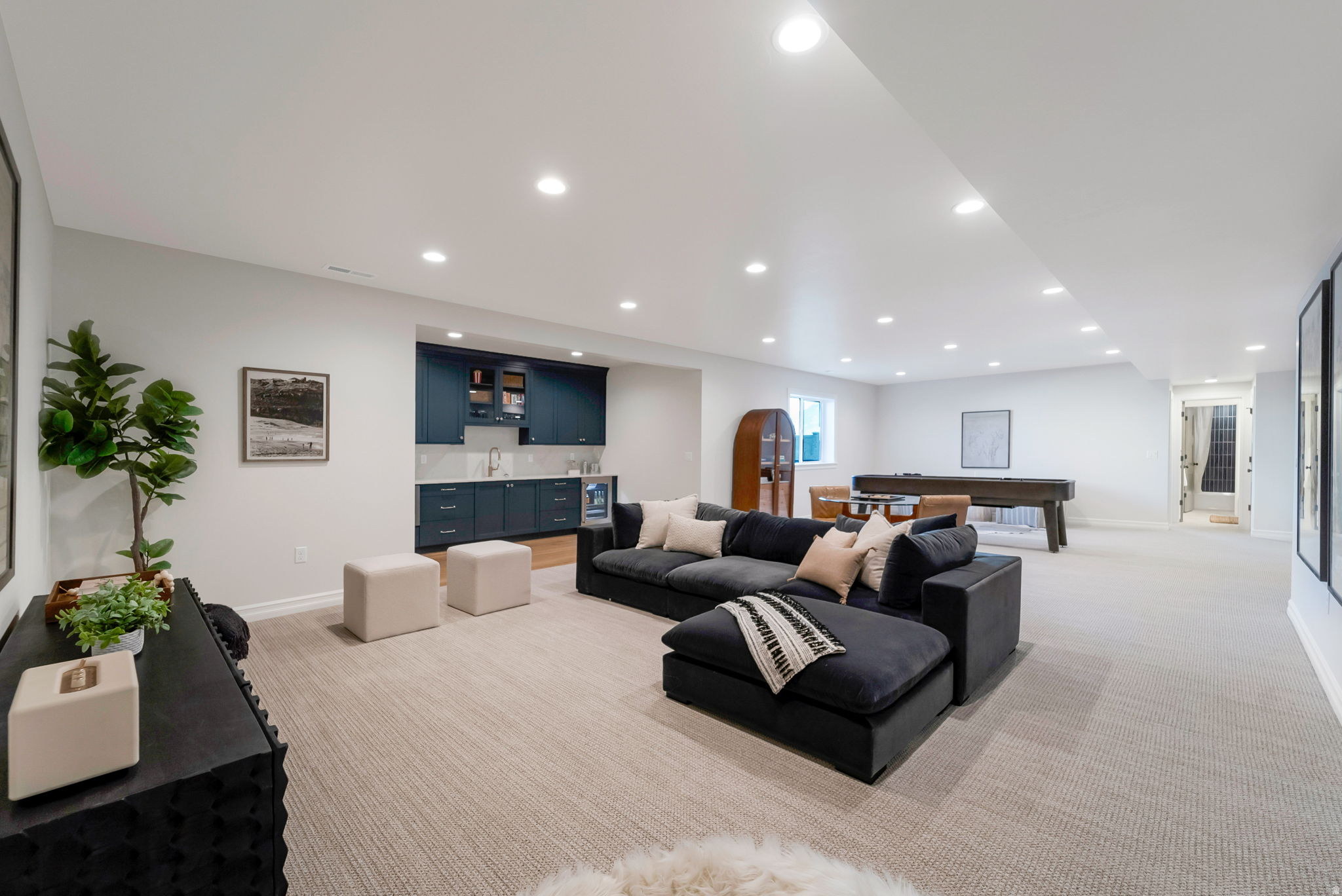 GRANDEUR ESTATES - Residential