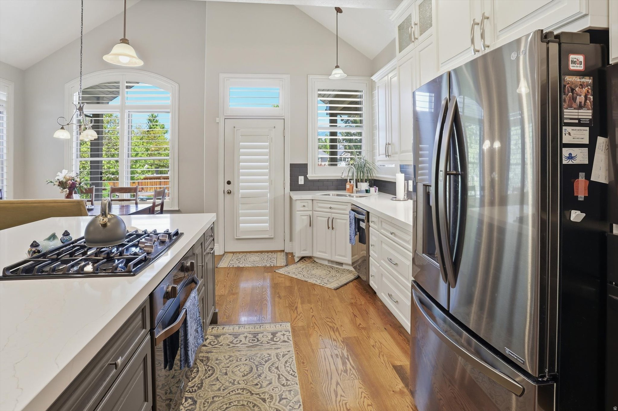 HIGHLANDS RANCH - Residential
