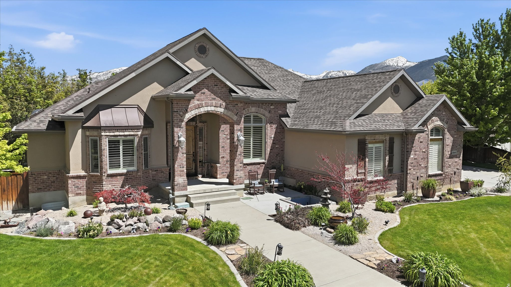 HIGHLANDS RANCH - Residential